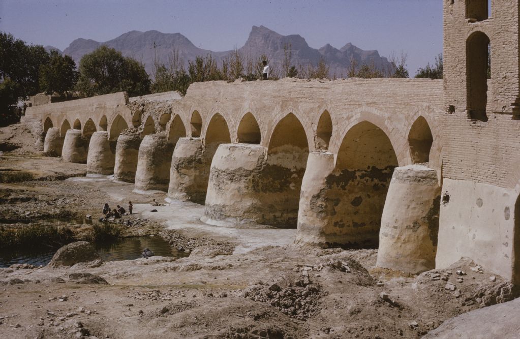 Isfahan, Pol-e Shahrestan, looking southwest (SW) from the northern end of the bridge.