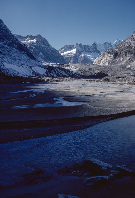 Apron of the Unteraar glacier