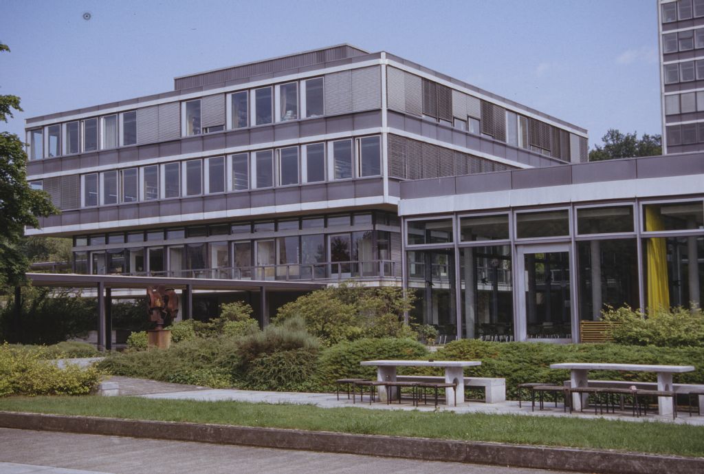 Zurich, ETH Zurich, Hönggerberg, Central Building (HPZ)