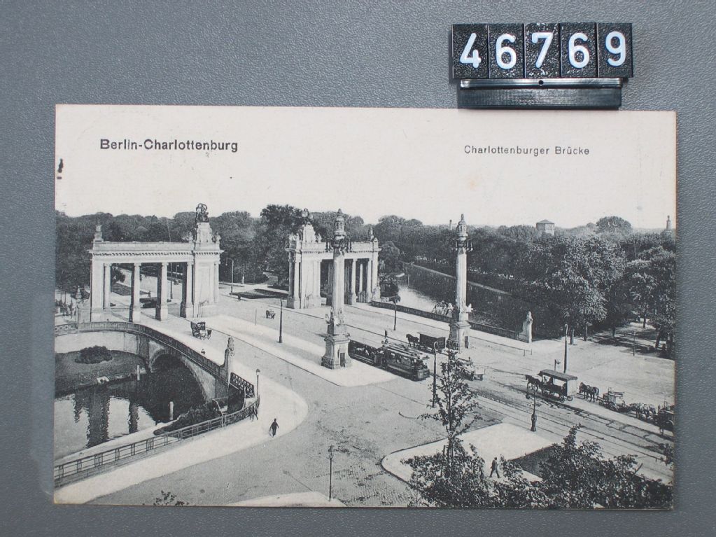 Berlin-Charlottenburg, Charlottenburger Brücke