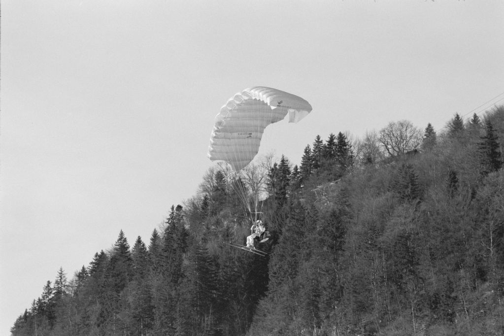 Engelberg, hang glider