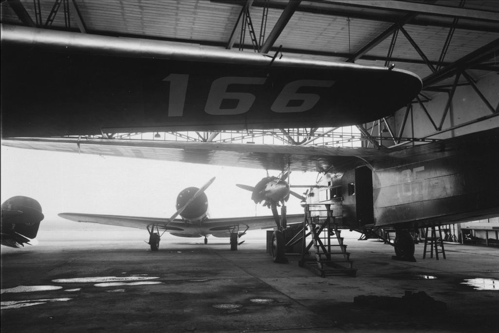 Fokker F. VII b-3m, CH-166 (HB-LAO) in the hangar in Dübendorf