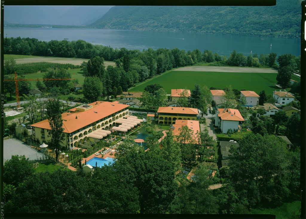 Ascona, Hotel Giardino, Lake Maggiore, view to southwest (SW)