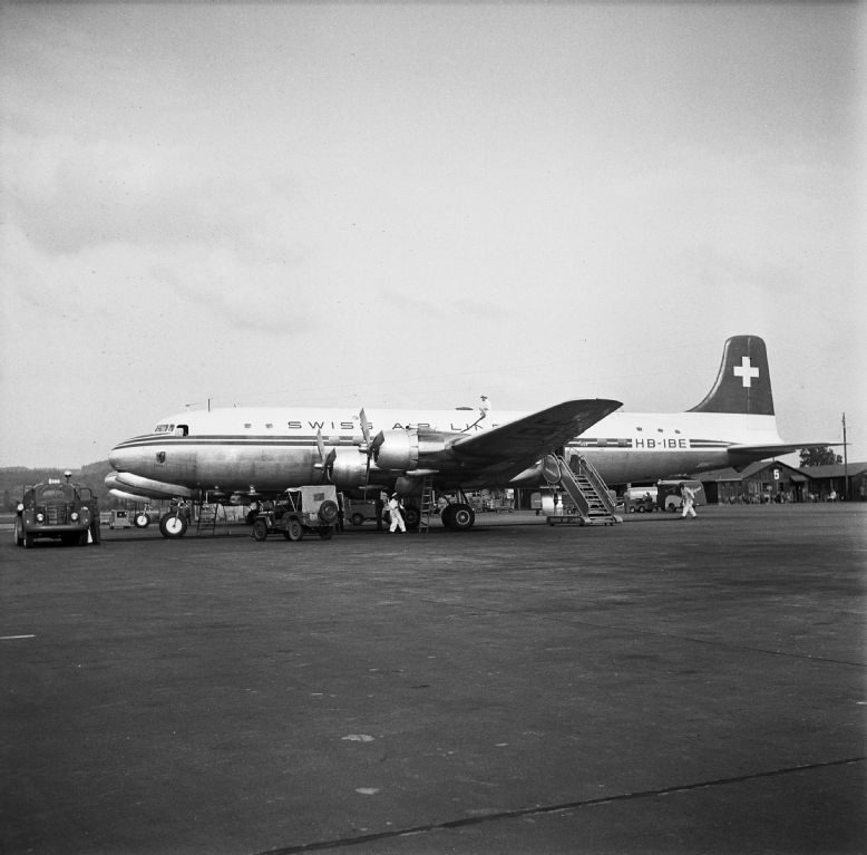 Douglas DC-6B-1198, HB-IBE "Genève" on the ground in Zurich-Kloten