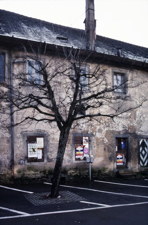 Lenzburg, house without city wall, middle house on parcel 92