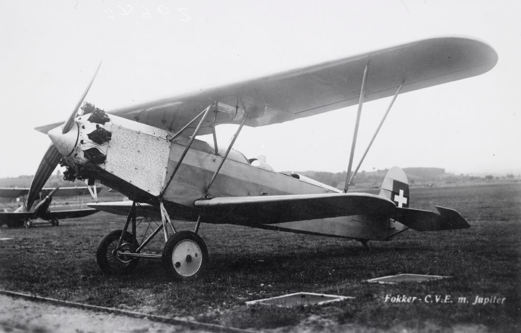 Fokker C.V.E. w. Jupiter on ground
