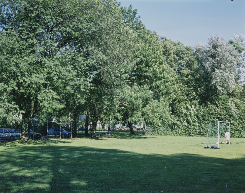 Biel-Bienne BE, In the lido, northwest view of the playing field
