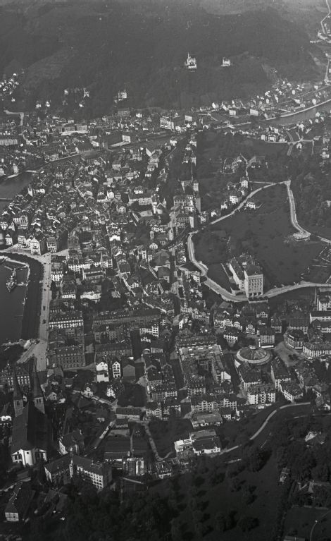 Lucerne, detail, Schweizerhofquai, panorama