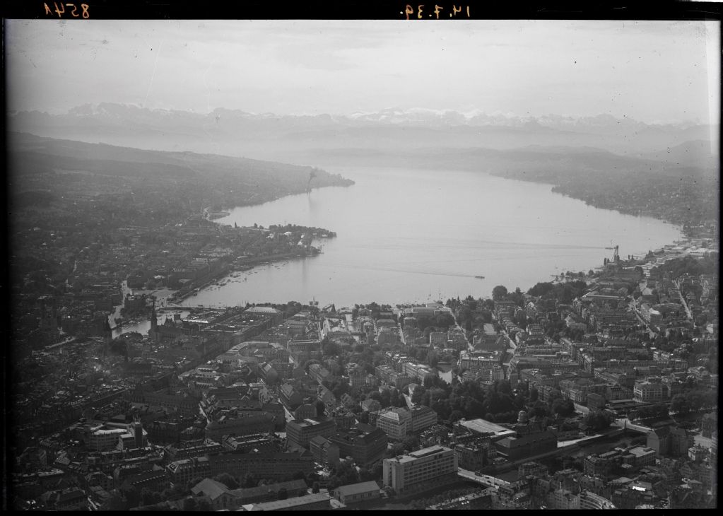 Zurich with lake, district 1, lake basin, Sihl bridge, Bahnhofstrasse, lake Zurich, Alps