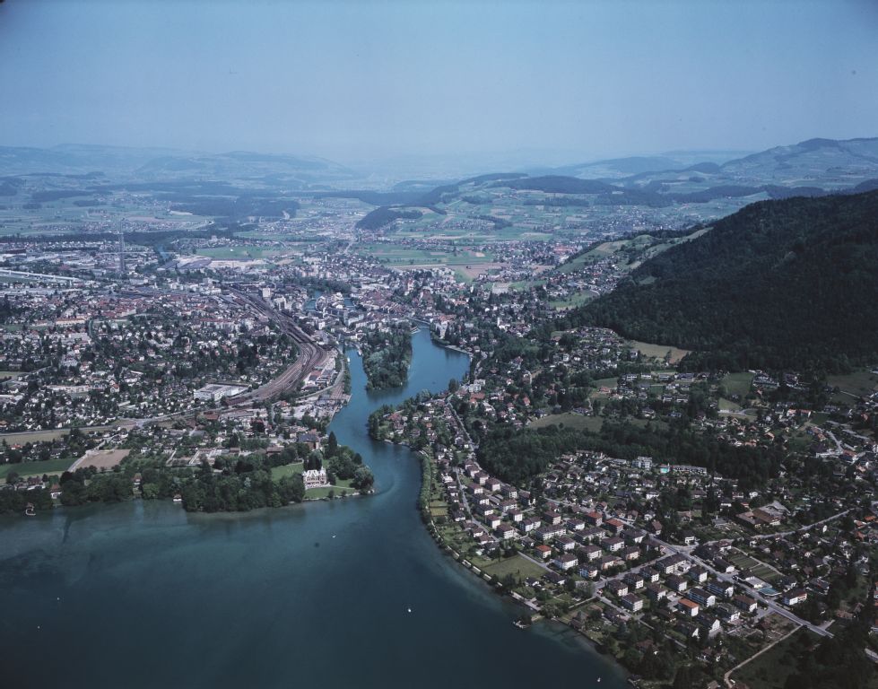 Thun with Aare
