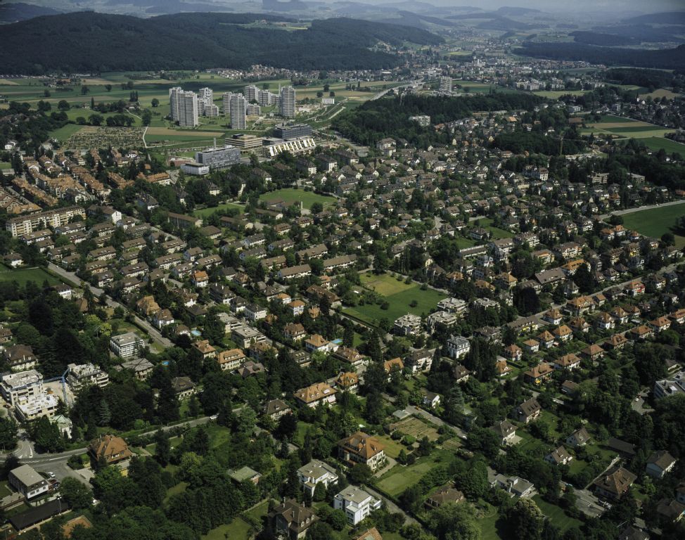Bern, Elfenau-Brunnadern, Wittigkofen, view to the east (E)