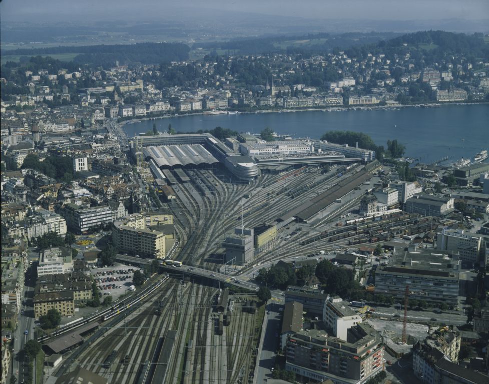 Lucerne, main station