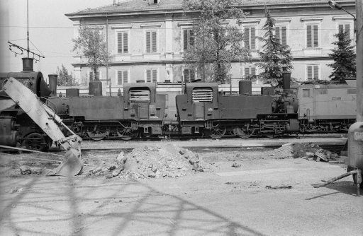 Novi San Bovo, Ferrovie dello Stato Italiane (FS), three-phase locomotives, steam locomotives 835
