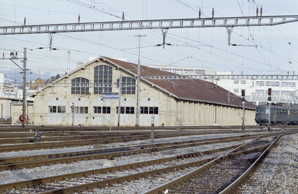 Rapperswil, SBB passenger and freight station, depot