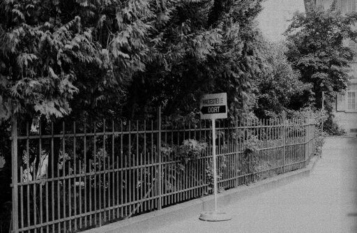 Winterthur, trolley bus stop over the fence