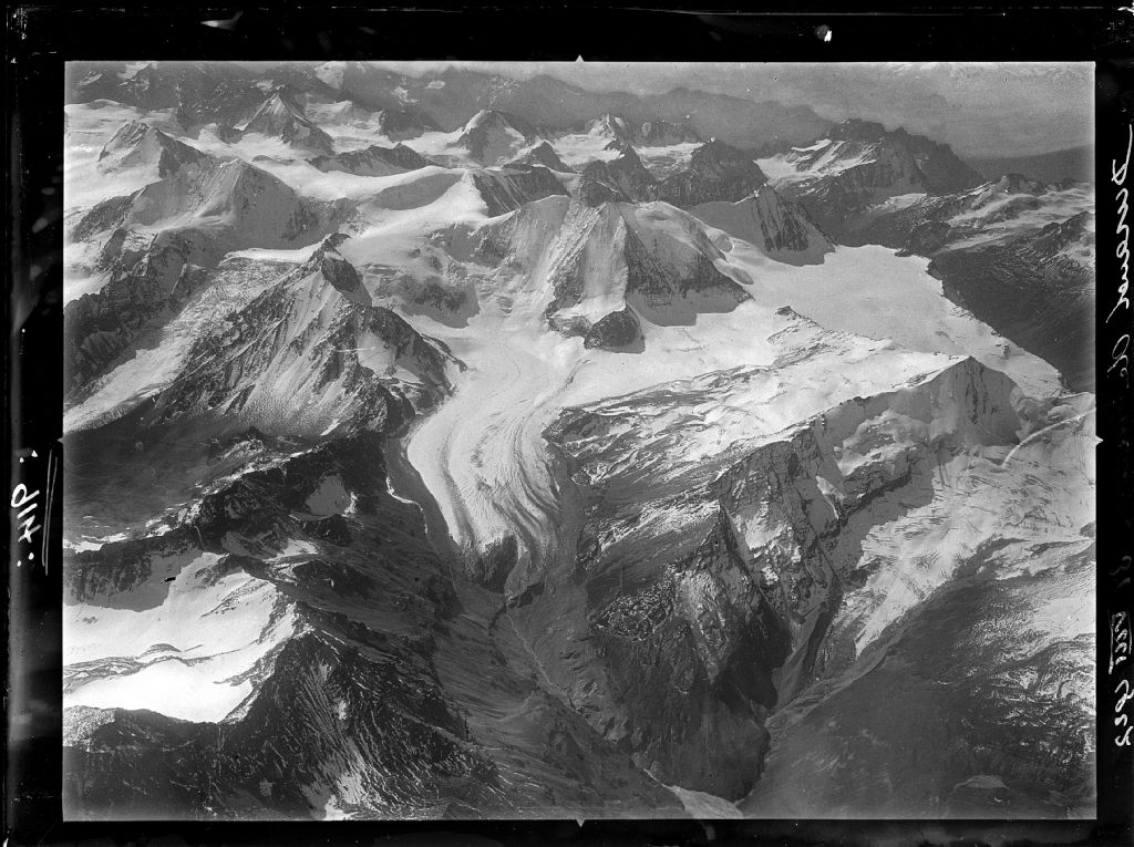 Durand de Seillon [Glacier de Cheilon], 31.8.1927.