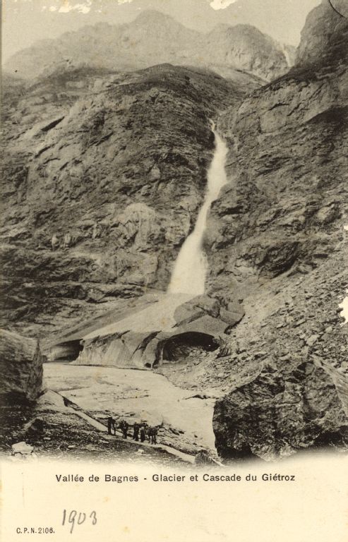 Vallée de Bagnes, glacier et cascade du Giétroz [Giétro], 1903.