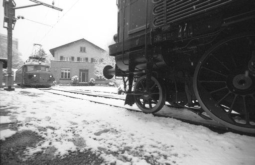 Winterthur, SBB depot, RAe and Be 4/6 in the snow