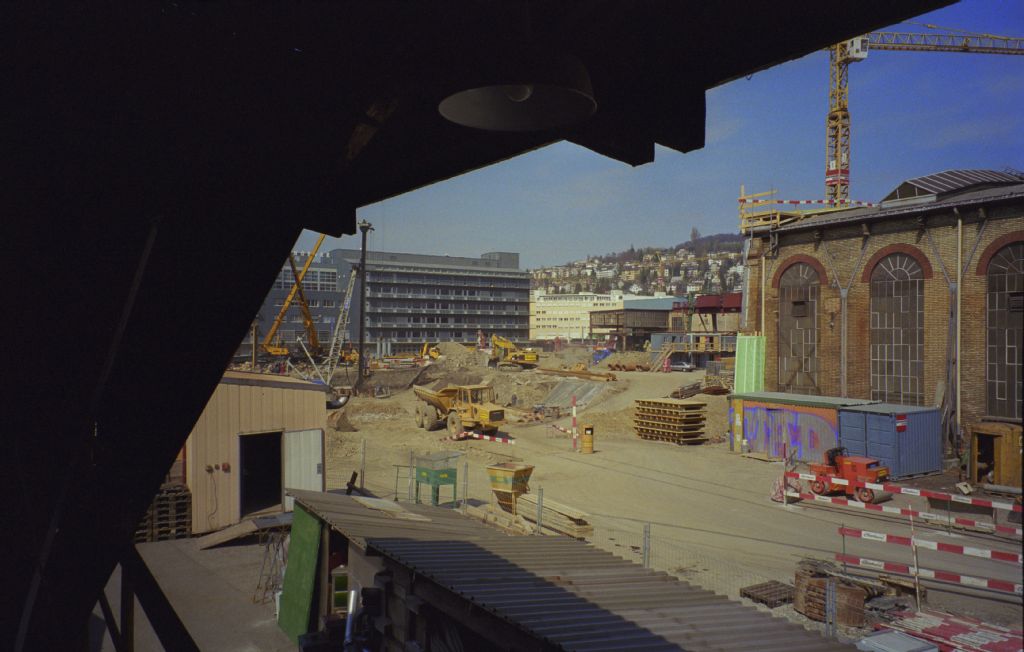 Zurich, Escher Wyss active, high chimney, demolitions