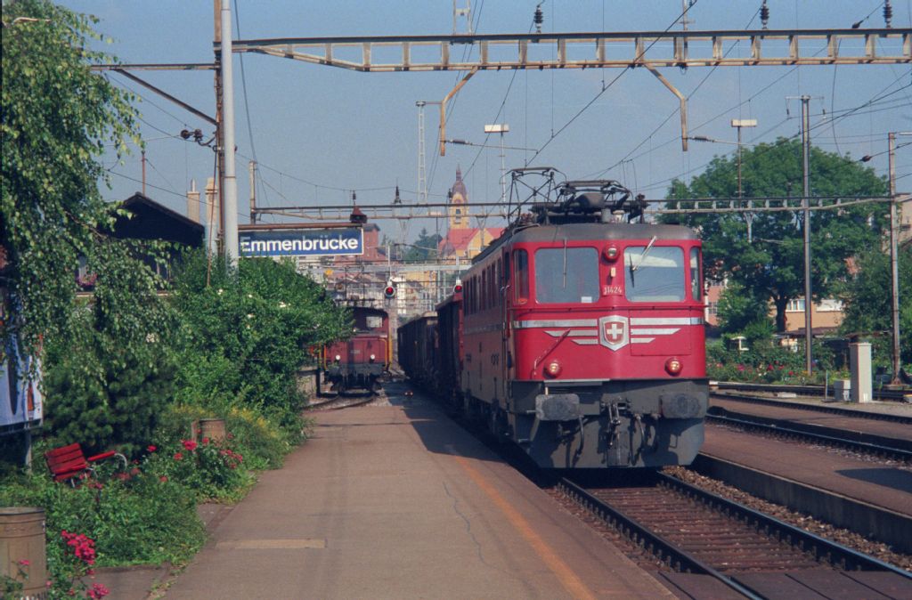 Emmenbrücke, red canton locomotive Ae 6/6 Nr. with freight train