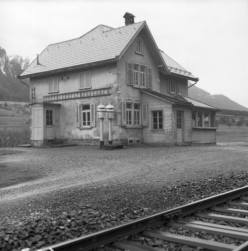 Trimmis train station