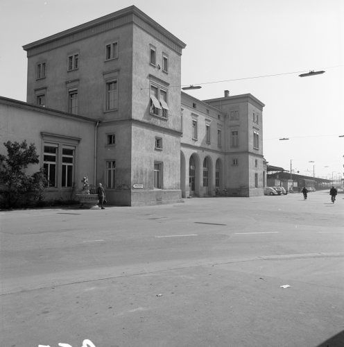 Romanshorn train station