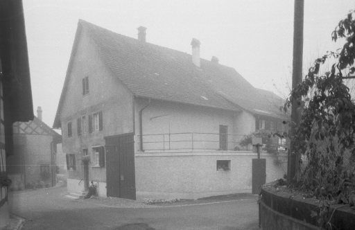 Kleinandelfingen, Hinterdorfstrasse 5, S- and E-side