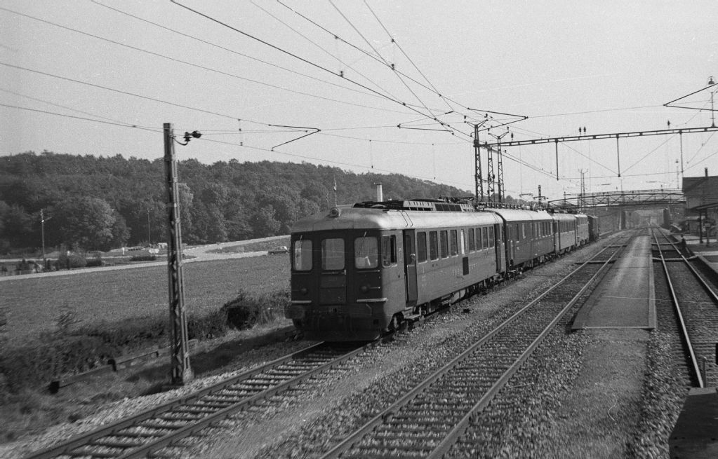SBB from A 3/5 705 to the measuring train Ae 6/6 + RBe + measuring car + RBe Biel - Vallorbe