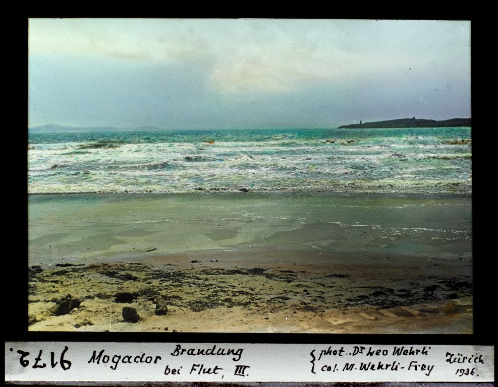 Mogador, surf at high tide, III.