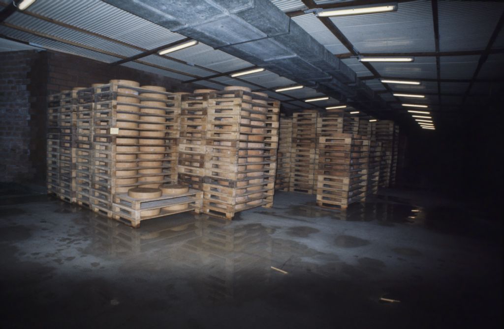 Cheese warehouse in Moudon (VD)