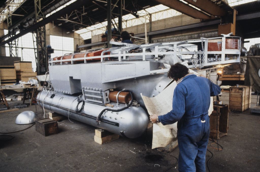 Submarine Mesoscaph PX-28 of Jacques Piccard under construction