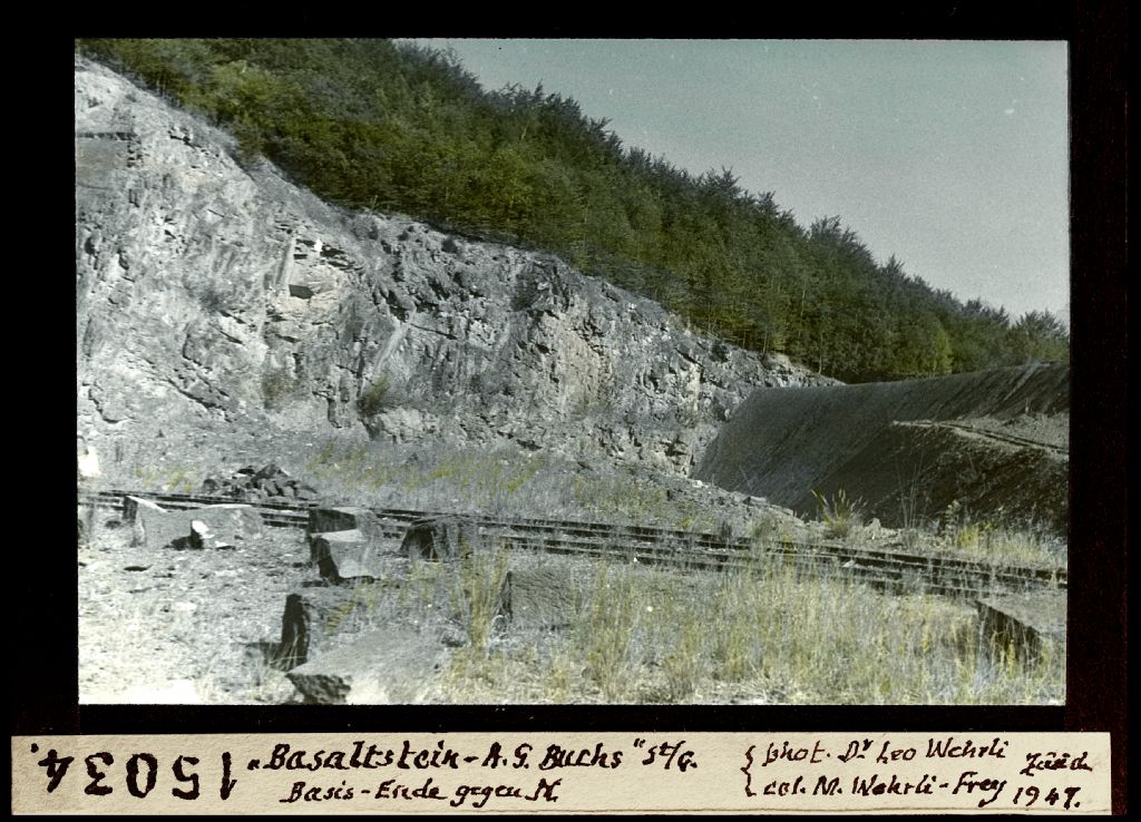 Basaltstein A.G., Buchs (SG), base end towards north