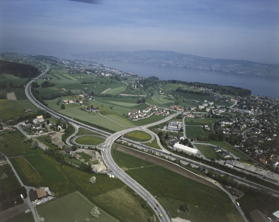 Richterswil, highway connection