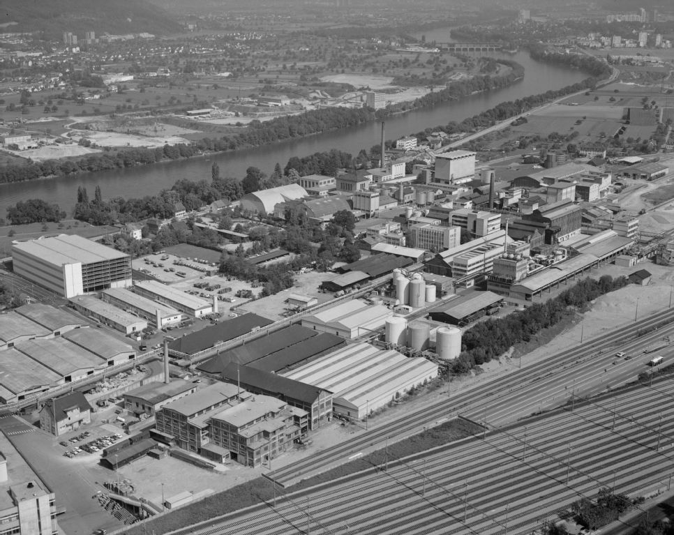 Schweizerhalle, acid factory