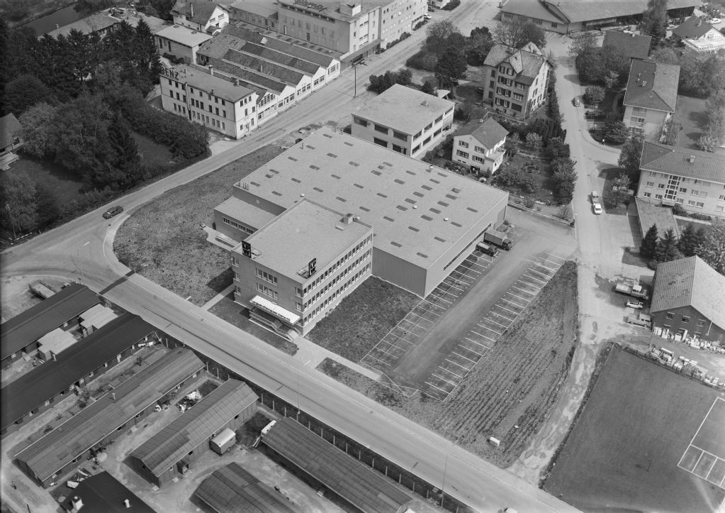 Dübendorf, Ringstrasse 9, Langbein-Pfanhauser Werke AG (Galvano Technik)
