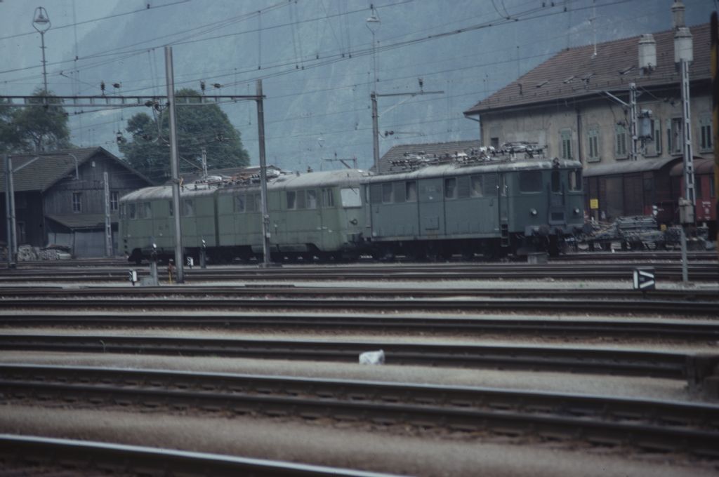 Erstfeld, electric locomotives Ae 8/14 11852 "Landilok" and Ae 4/6 1080[?]