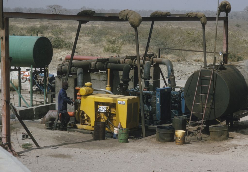 Senegal, phosphates, mining and loading