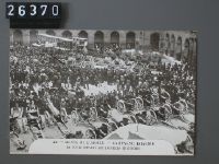 Musée de L'Armée, Campagne 1914-16, La Foule devant les Trophées de Guerre