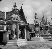 Temple, north of Arun, Bangkok