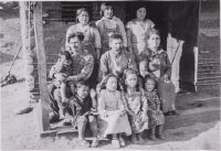 The Vanocal farming family with eight children near Guadal