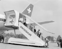 Passenger disembarking from the Douglas DC-8-32, HB-IDA "Matterhorn" at Zurich-Kloten