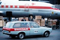 McDonnell Douglas DC-8-62, HB-IDE "Uri" with Swissair vehicle loading cargo at Zurich-Kloten