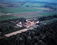 Gampelen, Tannenhof, largest farm