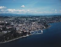 Morges, historical center, château, marina, Lac Léman, view to the north (N)