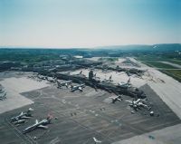 Zurich-Kloten Airport, runways