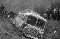 Cerro de Pasco - Leticia buried buses, dead people