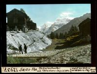 Saas-Fee glacier hump with Fletschhorn-Laquinhorn