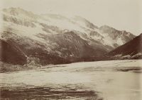 Périmètre de la Haute Isère, série de Champagny. Le lac de la Glière, le glacier de Becca Motta et la moraine du glacier de Lèpenaz, pénétrant dans le lac, 22 août 1906
