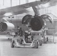 Engine assembly on a Convair CV-990-30 A Coronado in the Swissair engine workshop in Zurich-Kloten